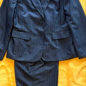 Jones Wear Women's Pantsuit size 14
